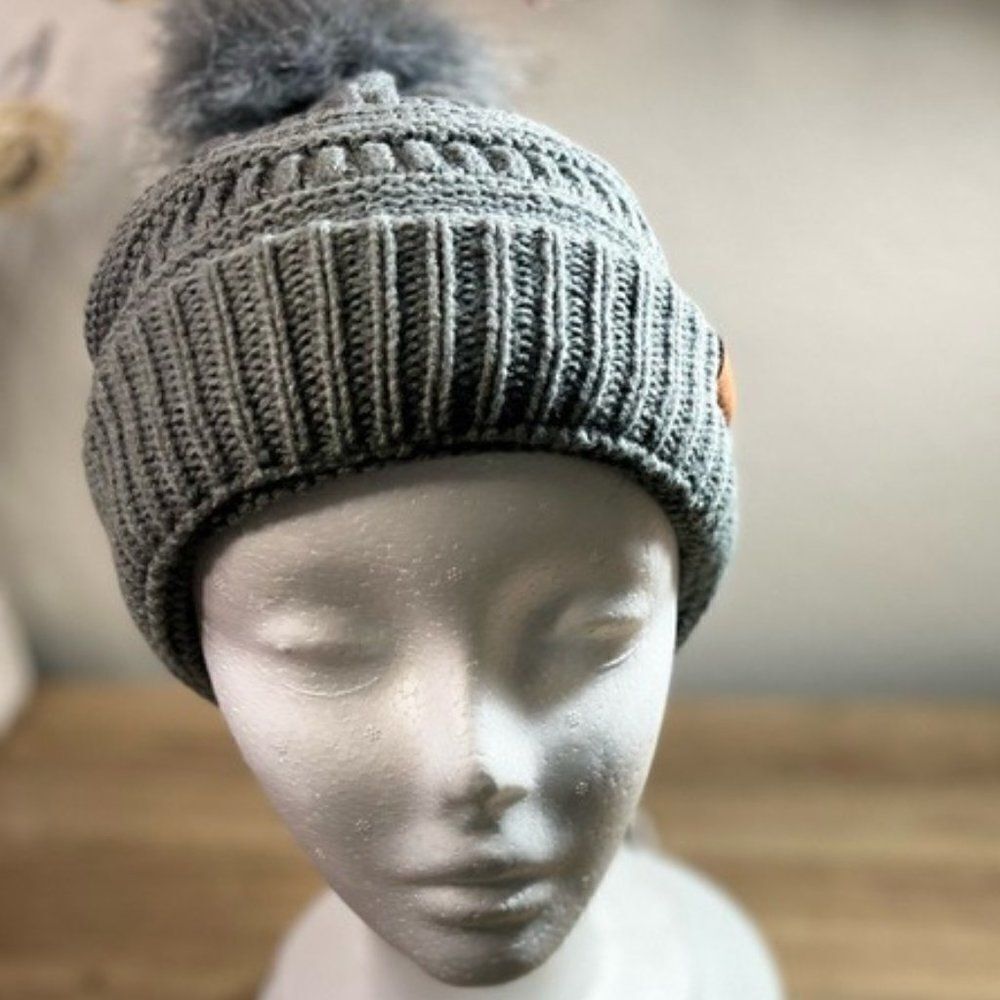 Knit Beanie Faux Fur Pom Grey One Size